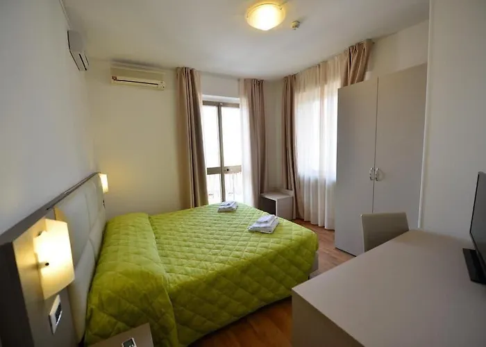 Bella Peschiera Hotel