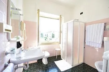 Отель Bella Peschiera