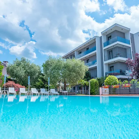 Bella Peschiera 3* Πεσκιέρα ντελ Γκάρντα