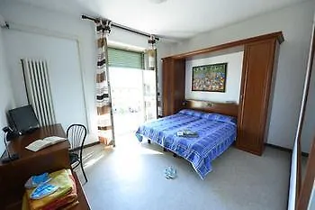 Bella Peschiera מלון פסקיארה דל גארדה