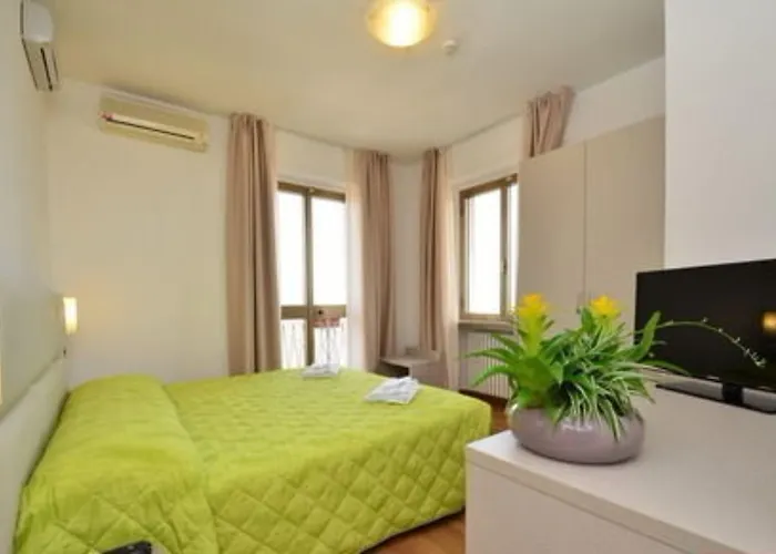 Bella Peschiera 3* Πεσκιέρα ντελ Γκάρντα