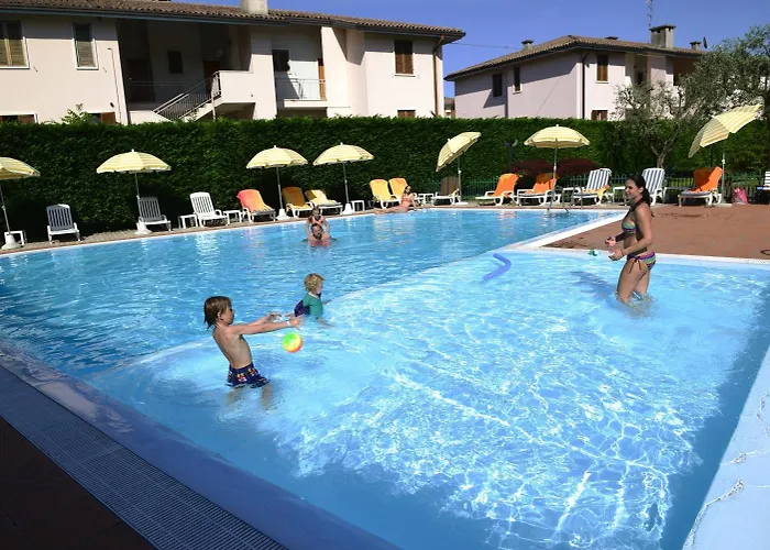 Bella Peschiera Πεσκιέρα ντελ Γκάρντα