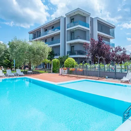 Bella Peschiera Hotell 3*